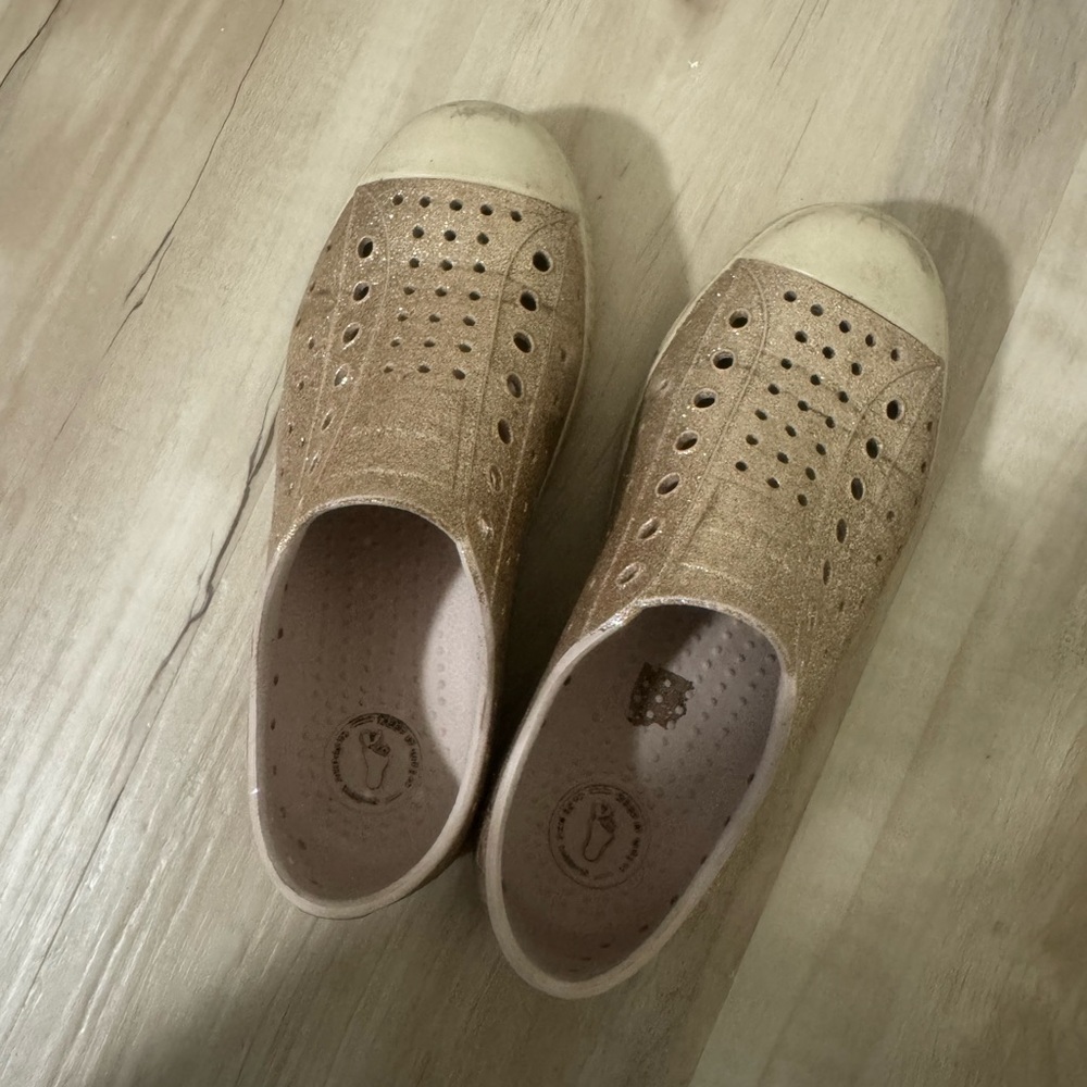 Native Shoes Kids Glitter Pink Slip-On Sneakers